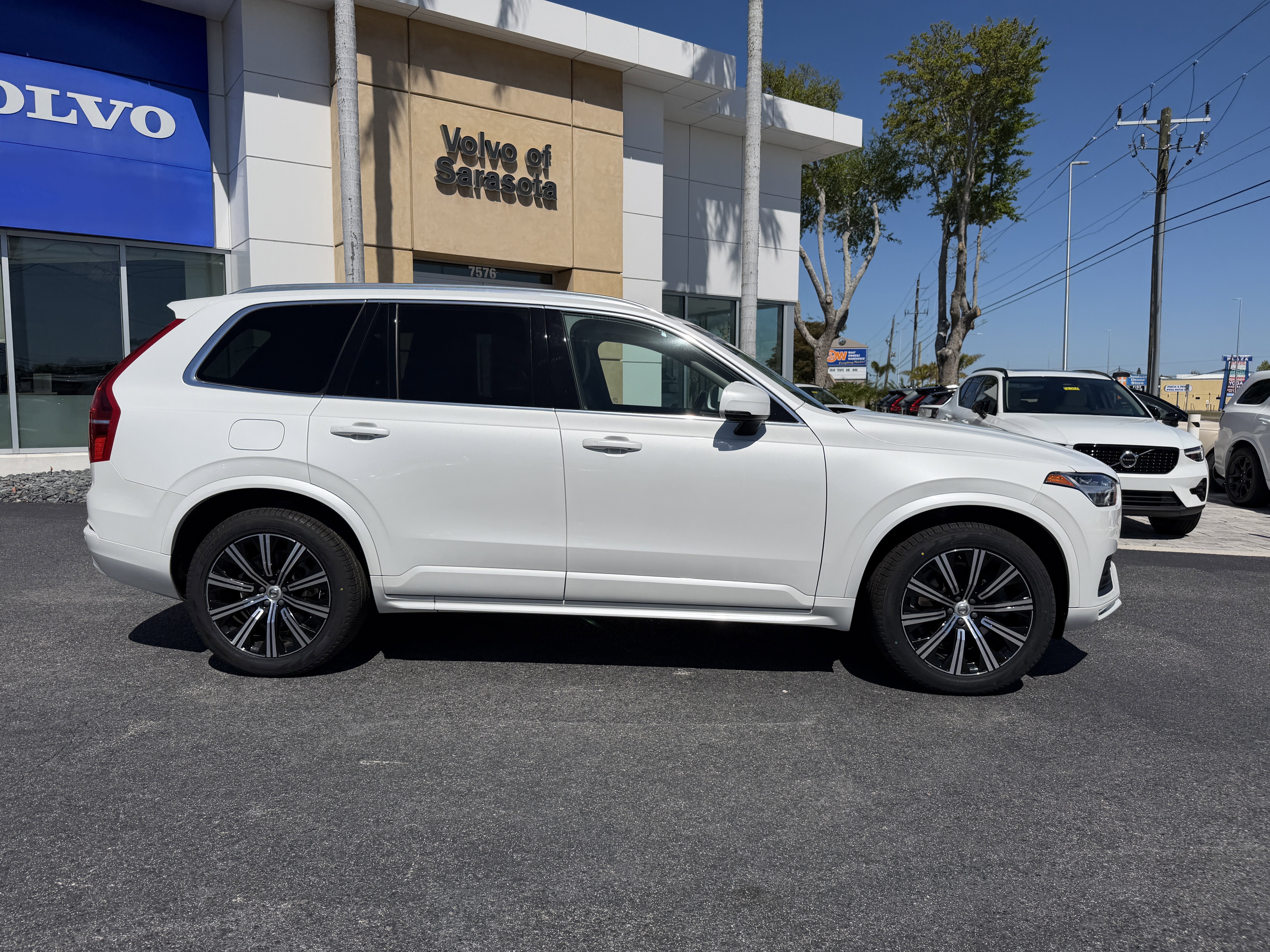 Certified 2023 Volvo XC90 B5 Core w/ Protection Package Premier image 2