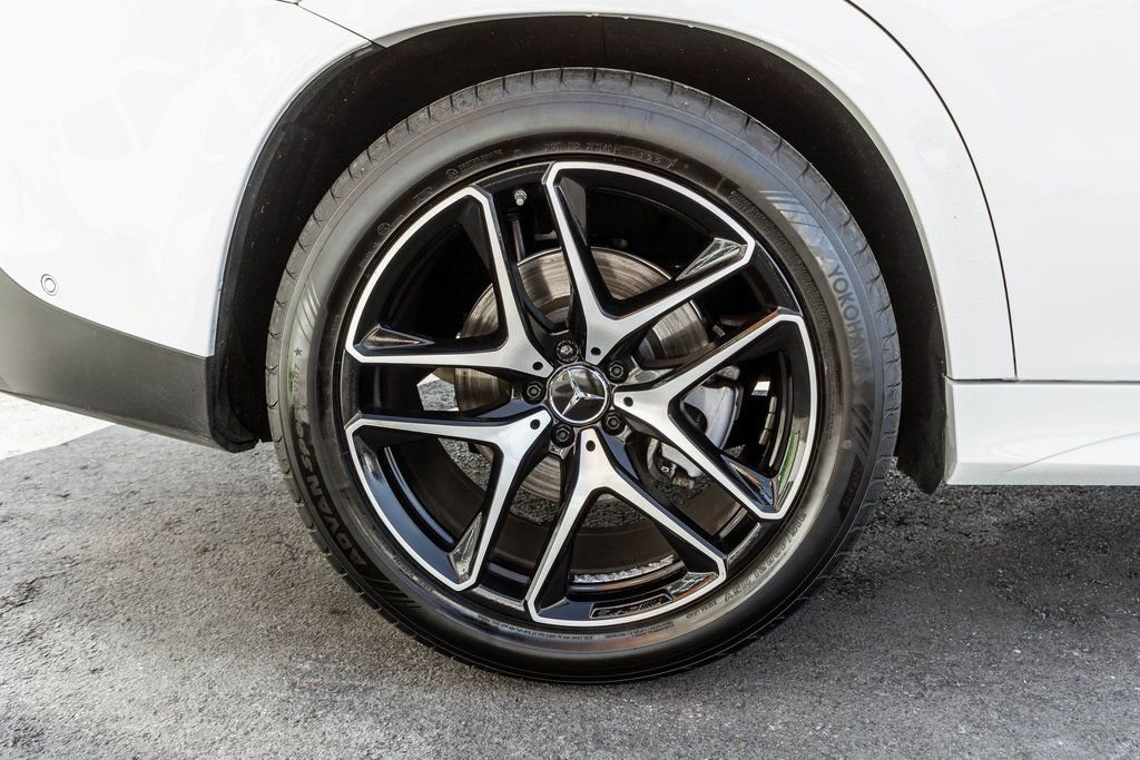 Used 2022 Mercedes-Benz GLE 53 AMG 4MATIC Coupe image 40