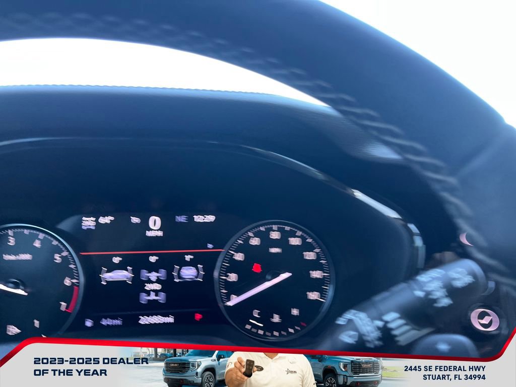 Used 2023 Buick Envision Essence image 27