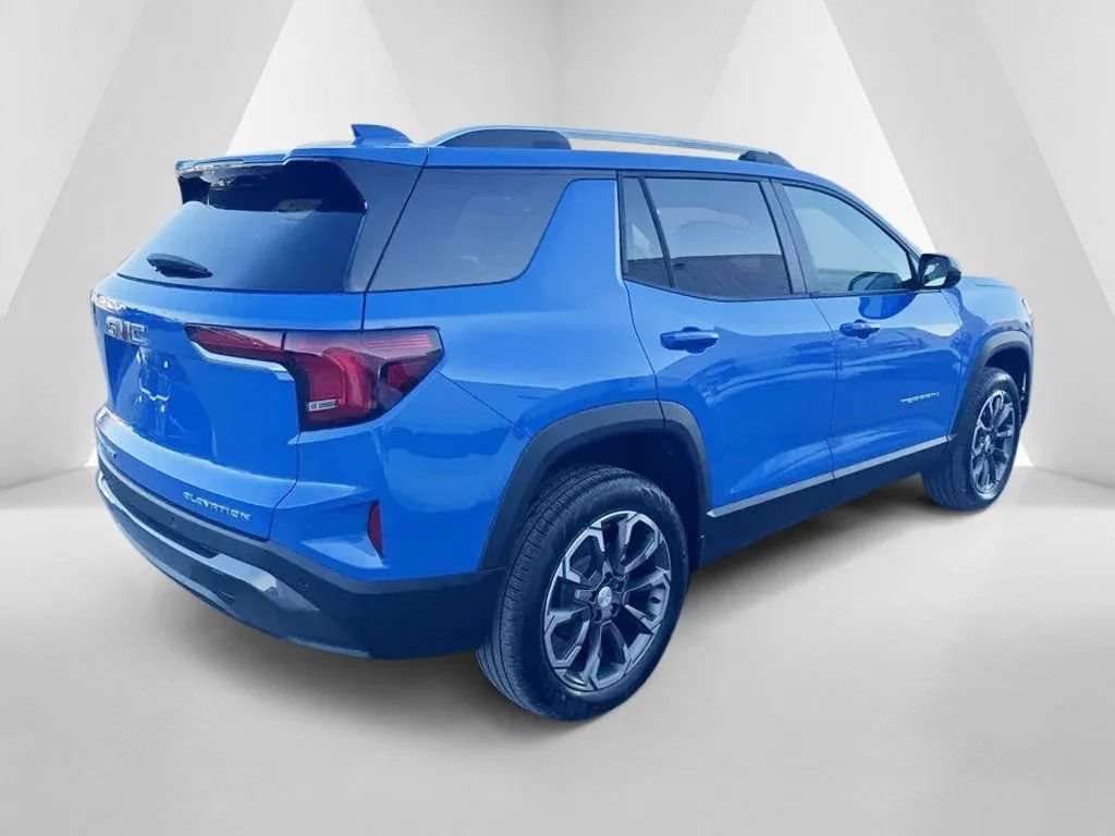 New 2026 GMC Terrain Elevation w/ Elevation Premium Package AWD/4WD image 7