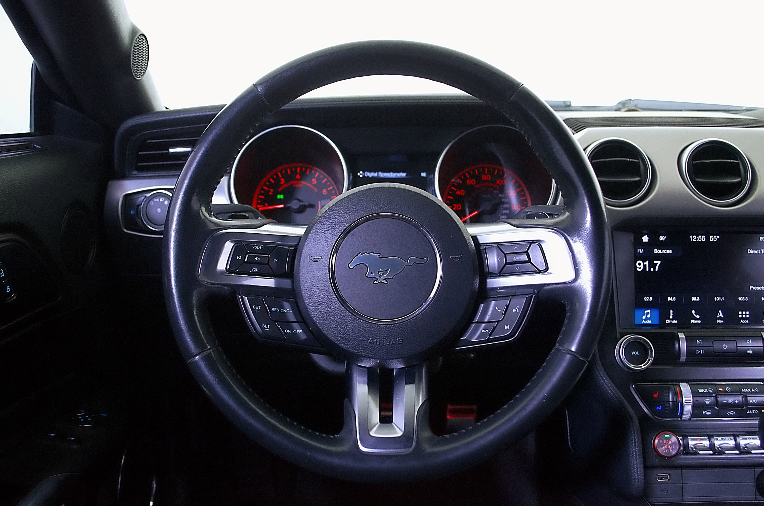 Used 2019 Ford Mustang Premium RWD image 28