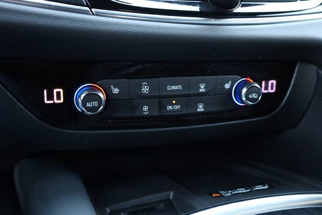 Used 2023 Buick Enclave Essence w/ Experience Buick Package image 23