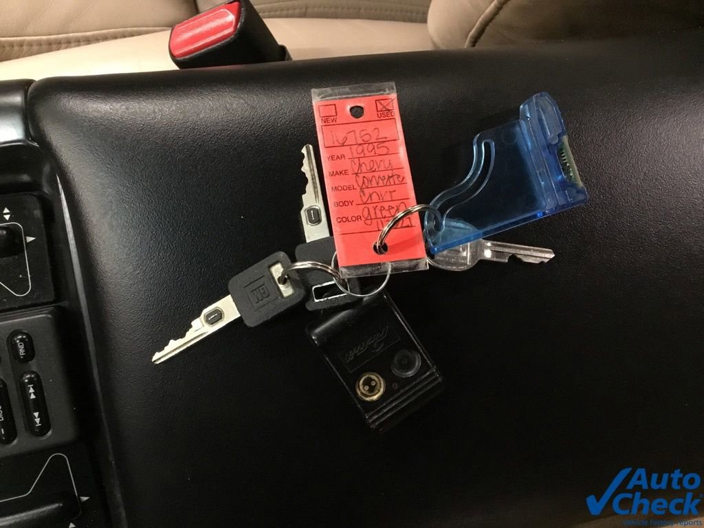 Used 1995 Chevrolet Corvette Convertible RWD image 45