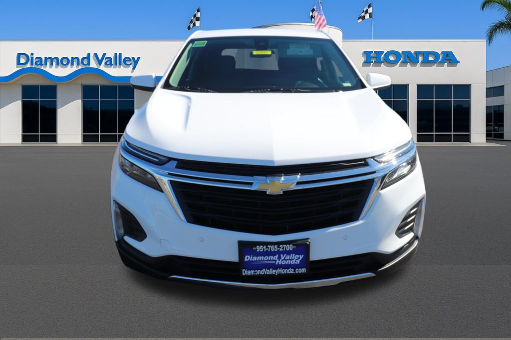 Used 2024 Chevrolet Equinox LT FWD image 2