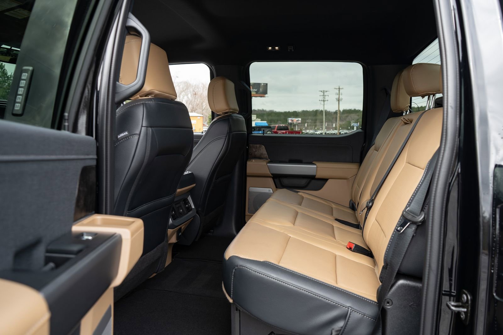 Used 2026 Ford F450 Lariat AWD/4WD image 33
