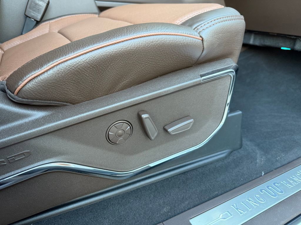 Used 2026 Ford F350 King Ranch w/ Chrome Package AWD/4WD image 24