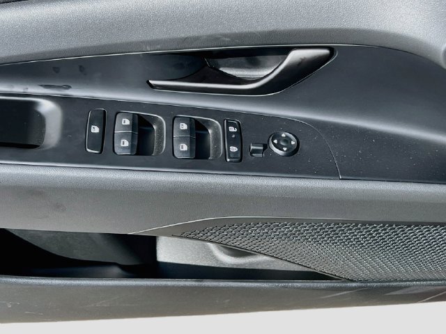 New 2026 Hyundai Elantra N FWD image 18