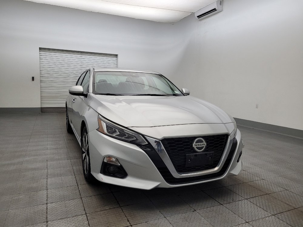 Used 2020 Nissan Altima 2.5 SV image 14