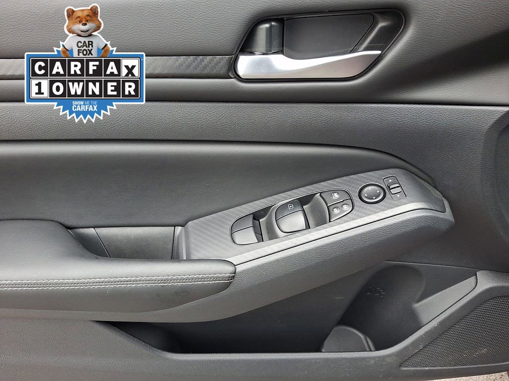Used 2024 Nissan Altima 2.5 SV AWD/4WD image 14