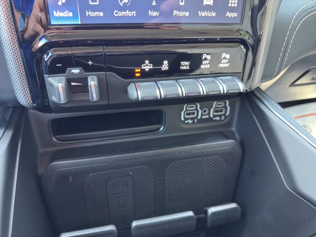Used 2023 RAM 1500 Limited AWD/4WD image 34