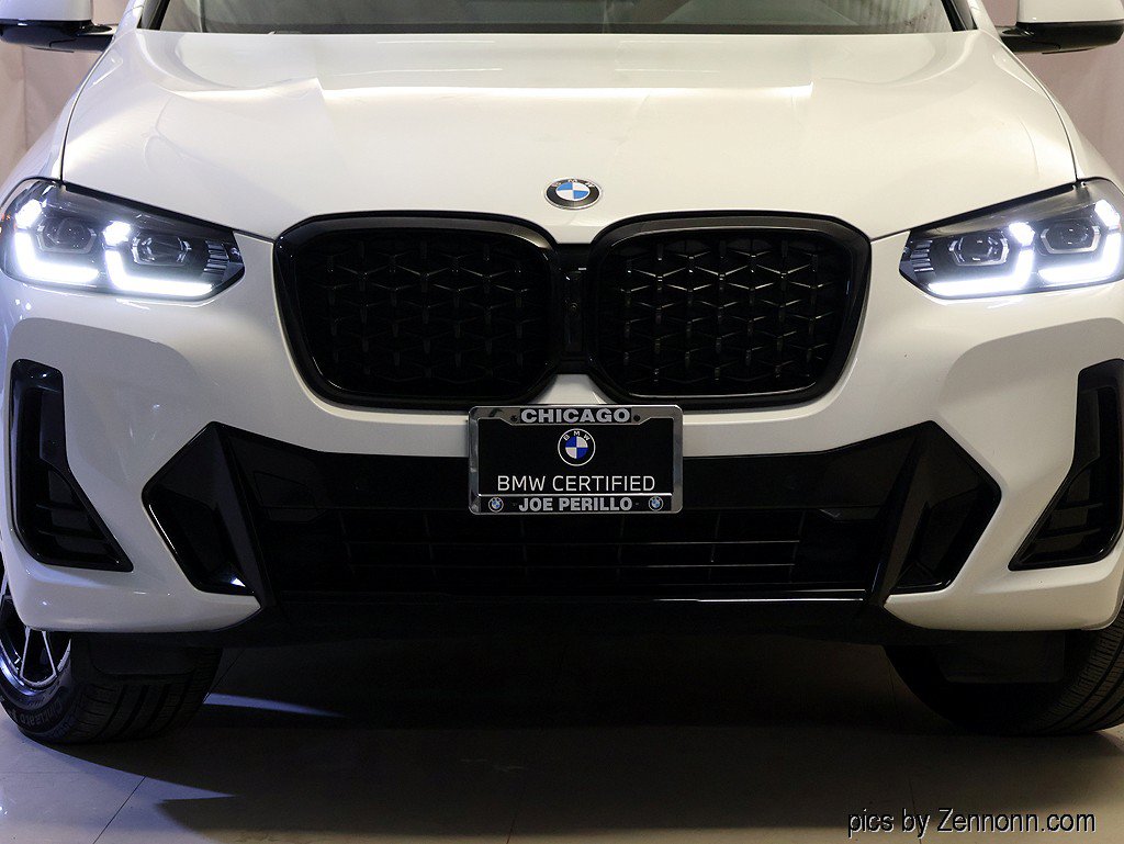 Used 2023 BMW X4 xDrive30i w/ M Sport Package AWD/4WD image 6