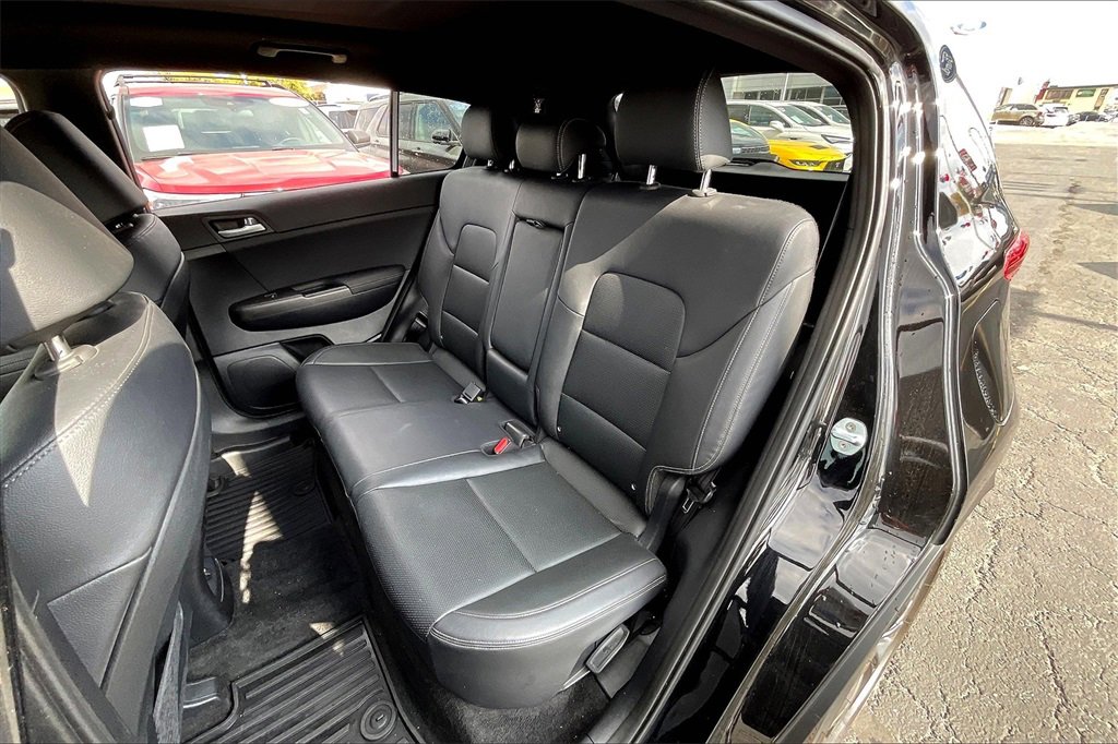 Used 2021 Kia Sportage S image 22
