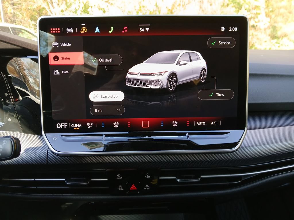 New 2026 Volkswagen GTI SE FWD image 18