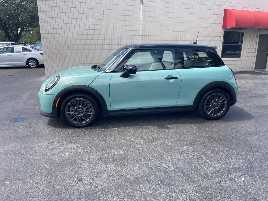 Used 2026 MINI Cooper S FWD image 2