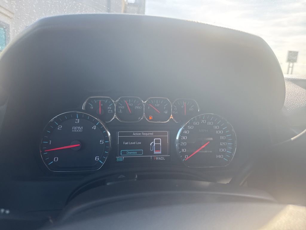 Used 2019 Chevrolet Suburban LT RWD image 12