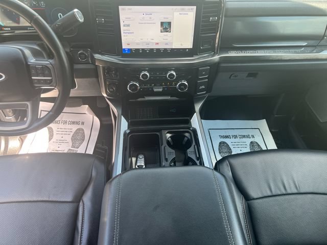 Used 2023 Ford F250 Lariat w/ Sport Appearance Package AWD/4WD image 39