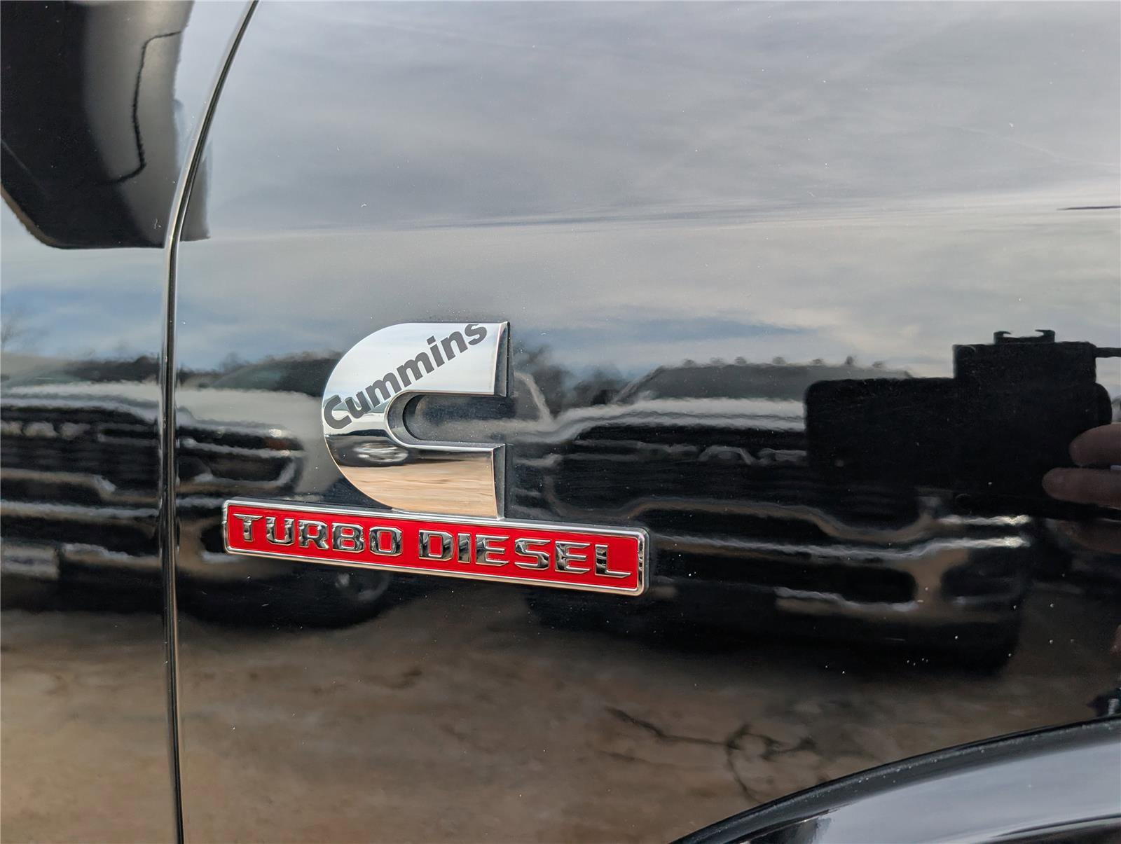 Used 2020 RAM 3500 Limited image 11