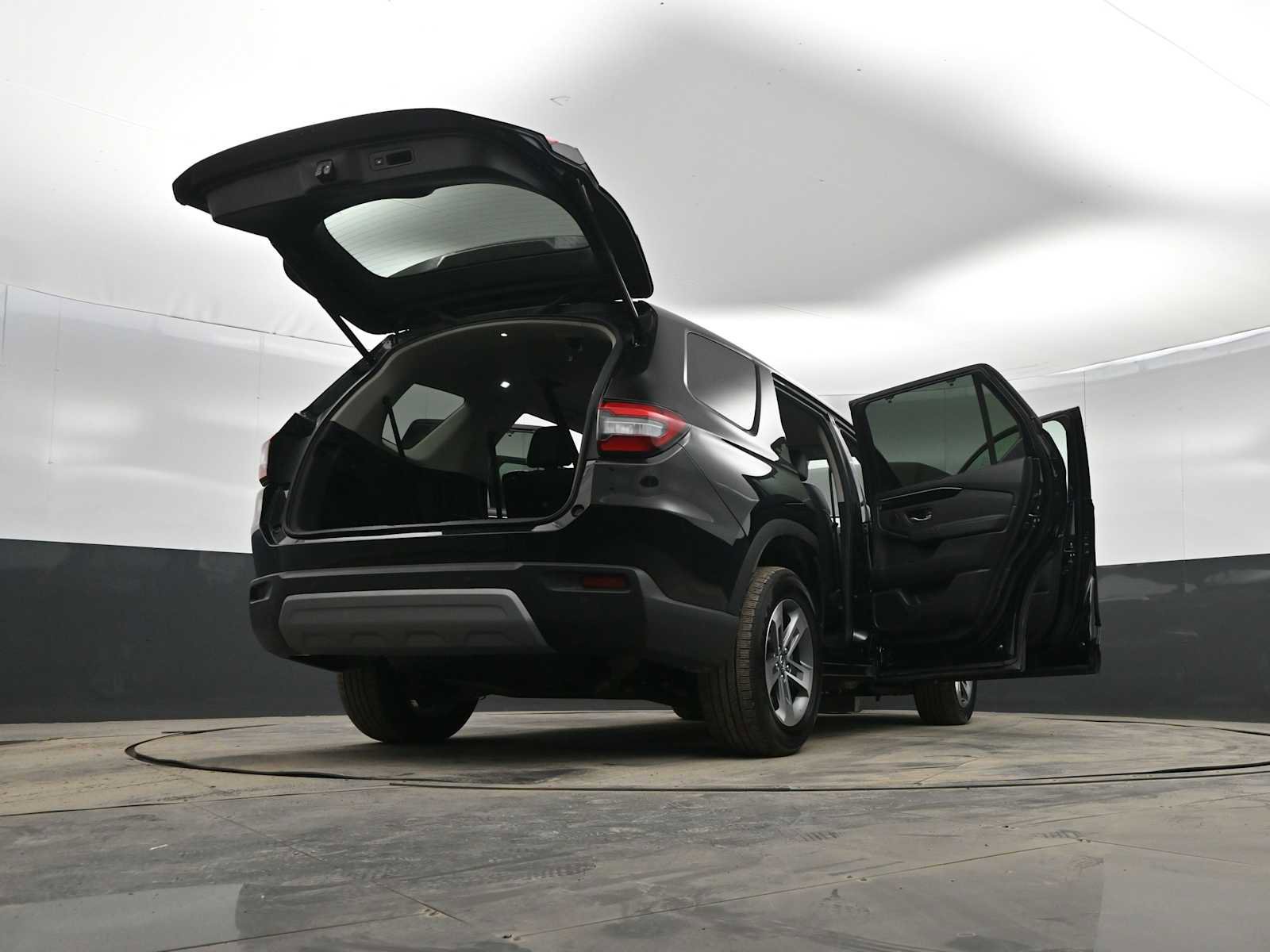 Used 2024 Honda Pilot EX-L image 43