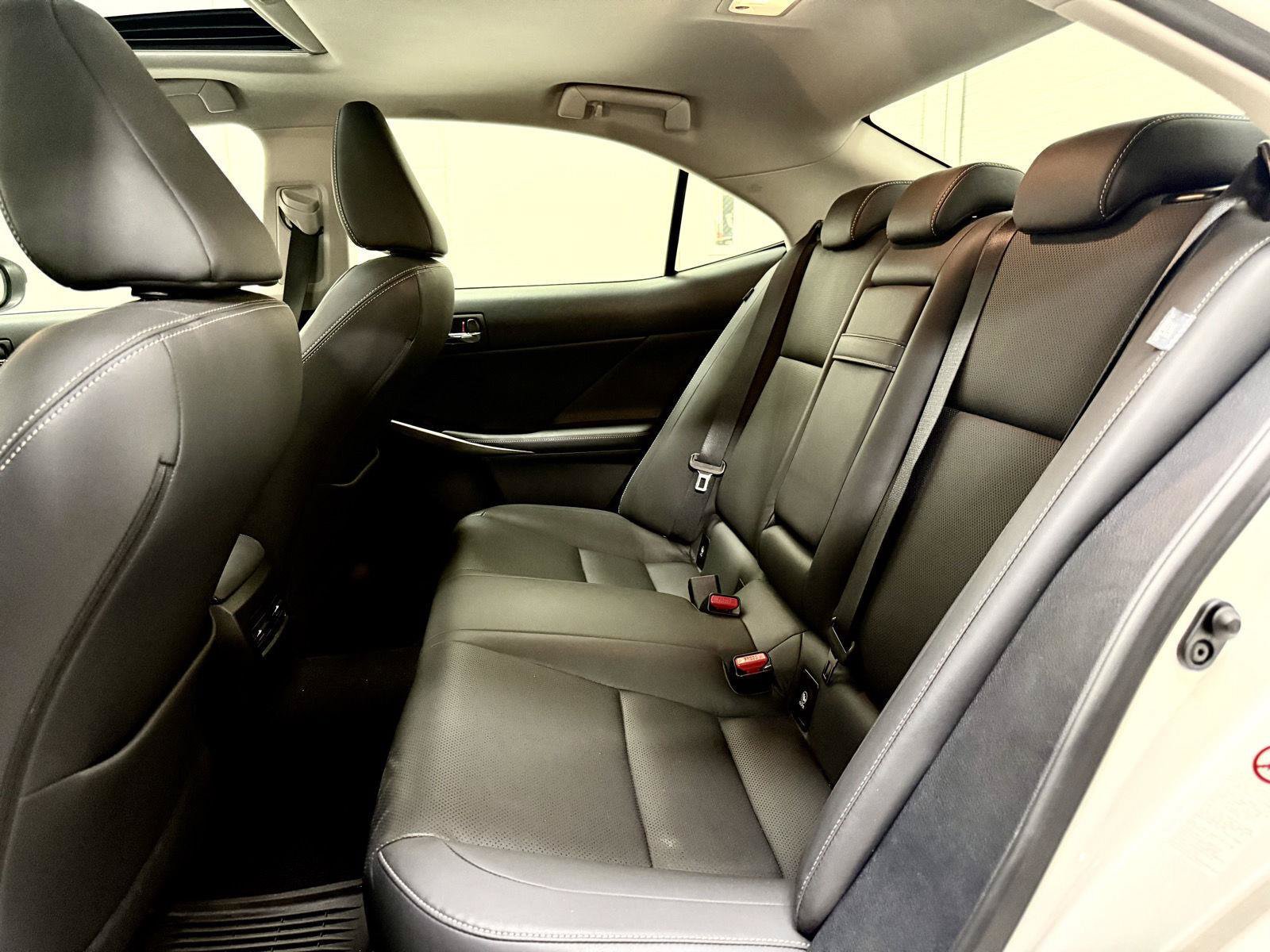 Used 2016 Lexus IS 300 AWD w/ Navigation System Package image 17