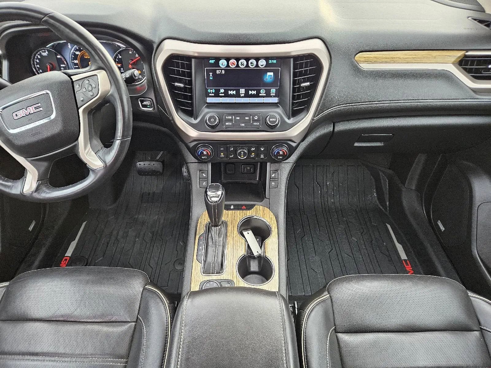 Used 2017 GMC Acadia Denali w/ Technology Package image 15