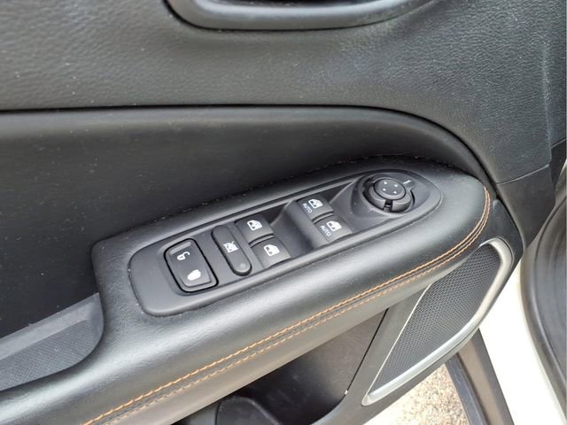 Used 2019 Jeep Compass Limited AWD/4WD image 13