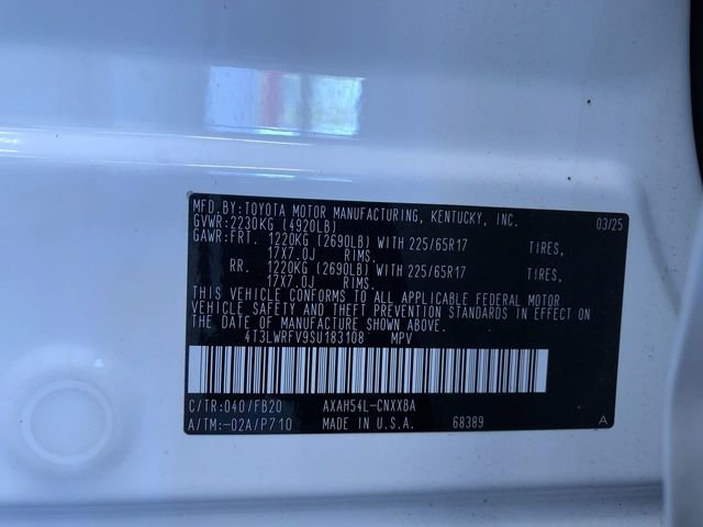 Certified 2025 Toyota RAV4 LE AWD/4WD image 33