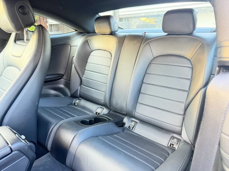 Used 2018 Mercedes-Benz C 300 Coupe image 15