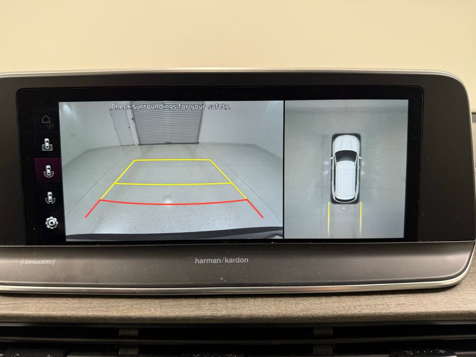 Used 2022 Kia Telluride SX w/ Towing Package image 17