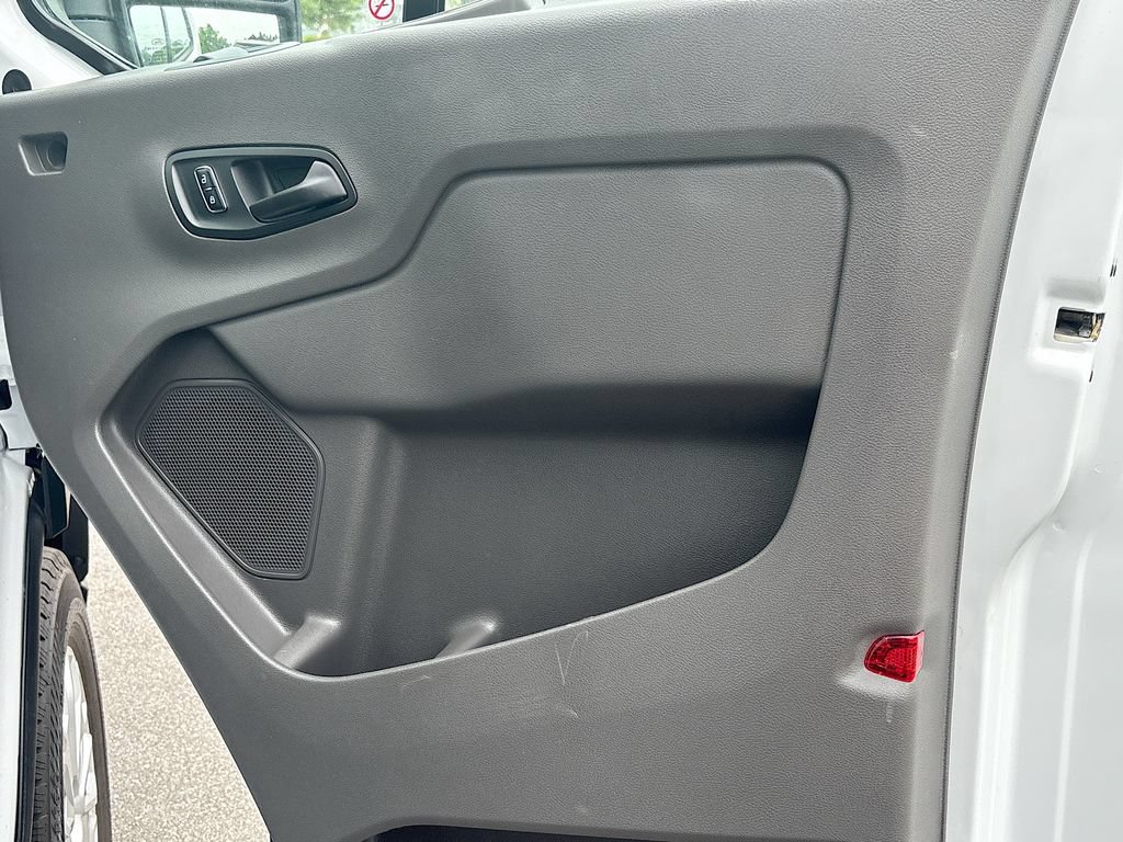 Used 2025 Ford Transit 250 Low Roof w/ Exterior Upgrade Package RWD image 18