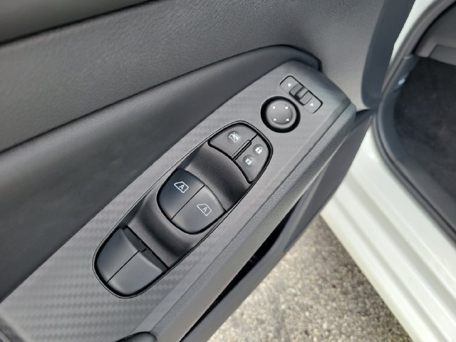 New 2026 Nissan Altima 2.5 SV w/ SV Premium Package FWD image 17