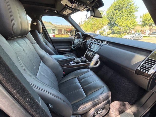 Used 2016 Land Rover Range Rover Supercharged AWD/4WD image 48