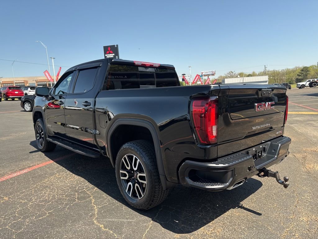 Used 2025 GMC Sierra 1500 AT4 w/ AT4 Premium Package AWD/4WD image 8
