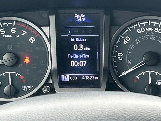 Used 2020 Toyota Tacoma TRD Sport w/ Technology Package AWD/4WD image 19