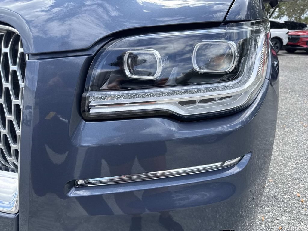 Certified 2022 Lincoln Navigator L Reserve AWD/4WD image 9