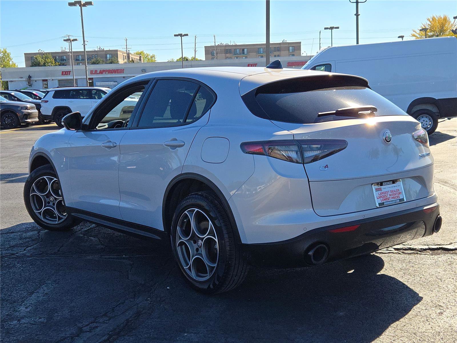 Used 2024 Alfa Romeo Stelvio Sprint image 16