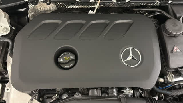 Certified 2026 Mercedes-Benz GLB 250 4MATIC image 13