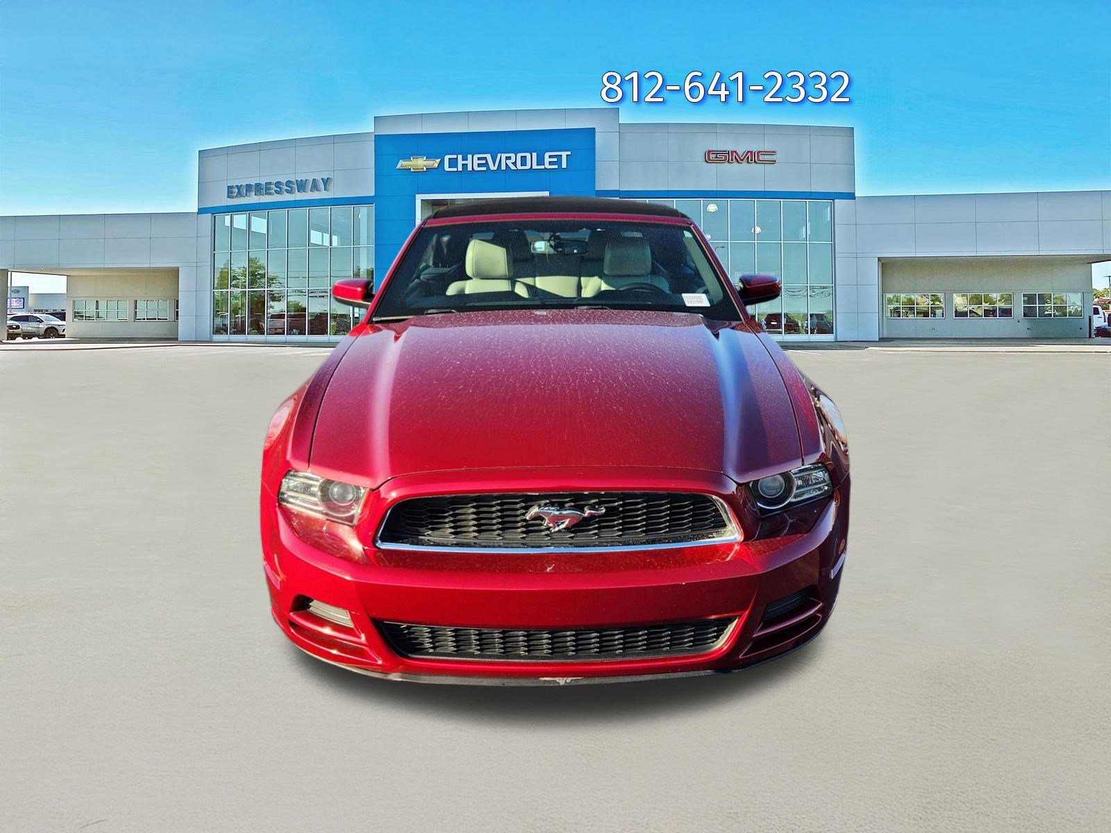 Used 2014 Ford Mustang Premium image 2
