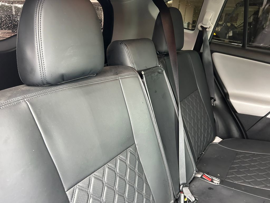 Used 2016 Toyota RAV4 XLE FWD image 25