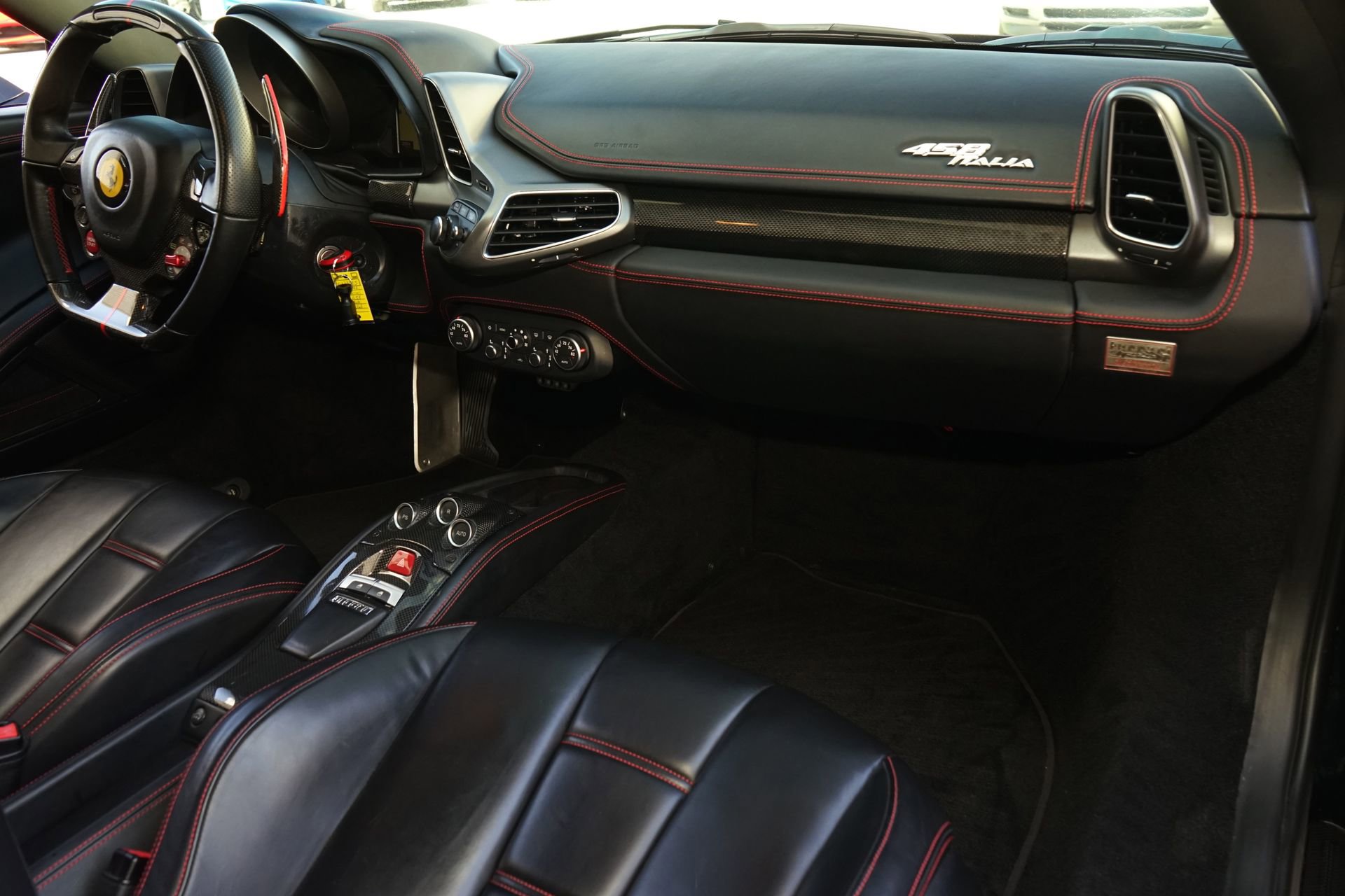 Used 2011 Ferrari 458 Italia Coupe image 11
