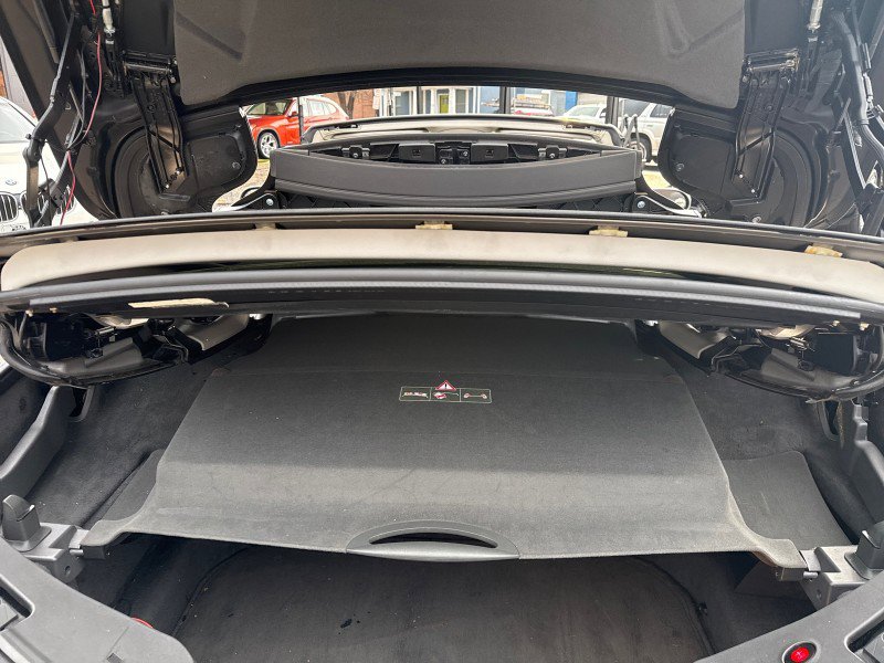 Used 2005 Mercedes-Benz SL 500 image 33