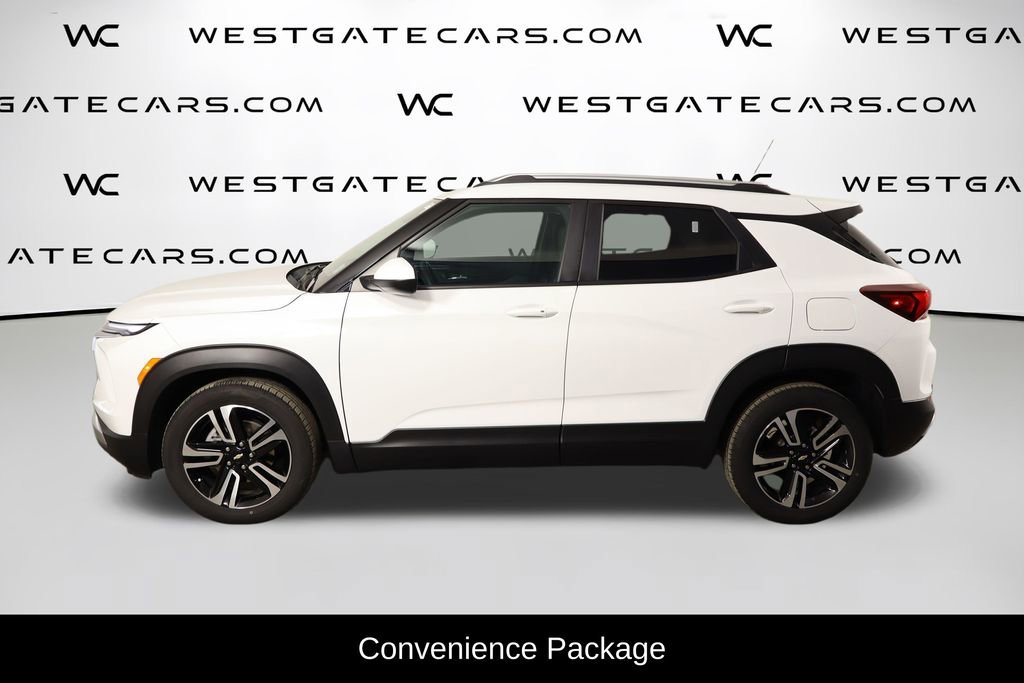 Used 2024 Chevrolet TrailBlazer LT w/ Convenience Package FWD image 5