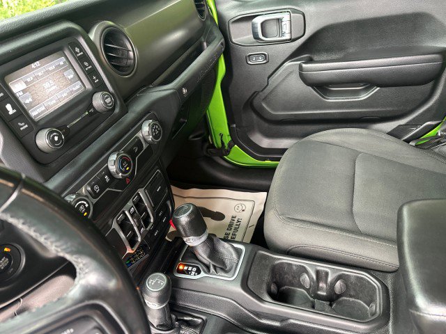 Used 2018 Jeep Wrangler Unlimited Sport S image 13