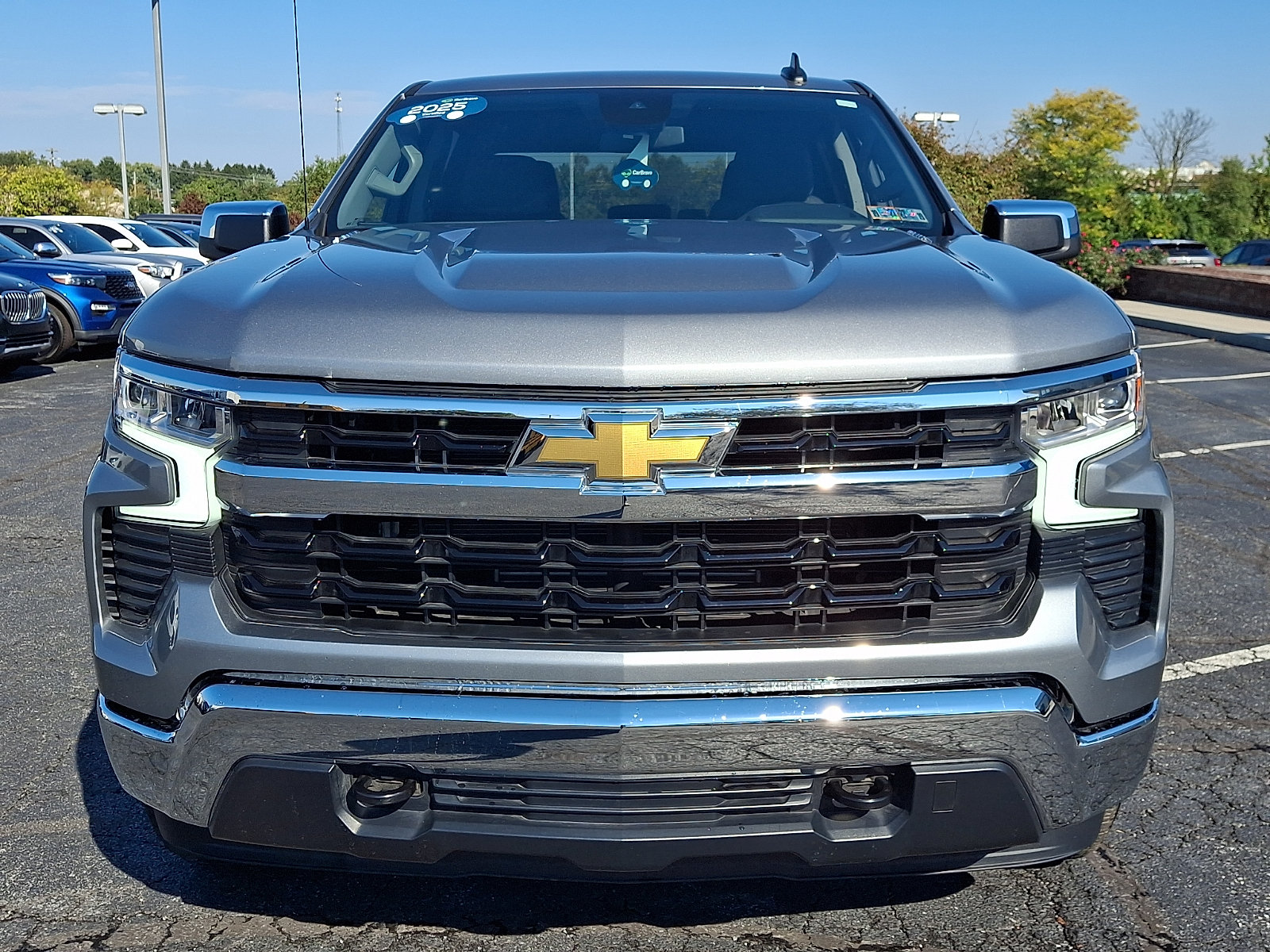 Certified 2025 Chevrolet Silverado 1500 LT AWD/4WD image 2