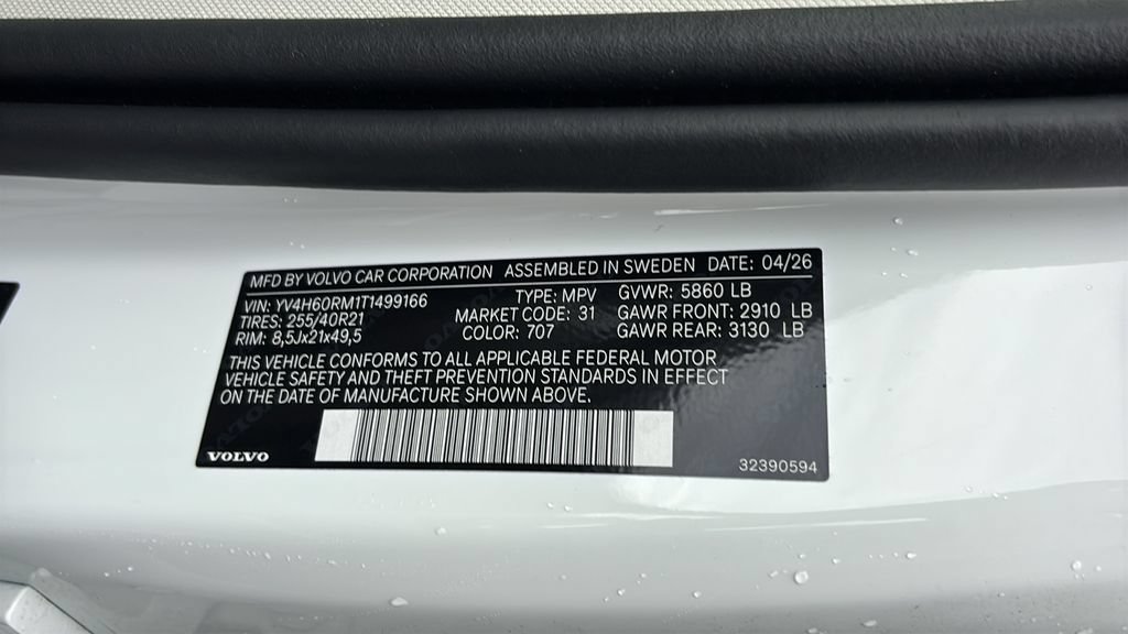 New 2026 Volvo XC60 T8 Ultra w/ Protection Package Premier AWD/4WD image 32