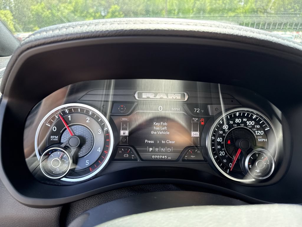 Used 2022 RAM 3500 Laramie AWD/4WD image 27