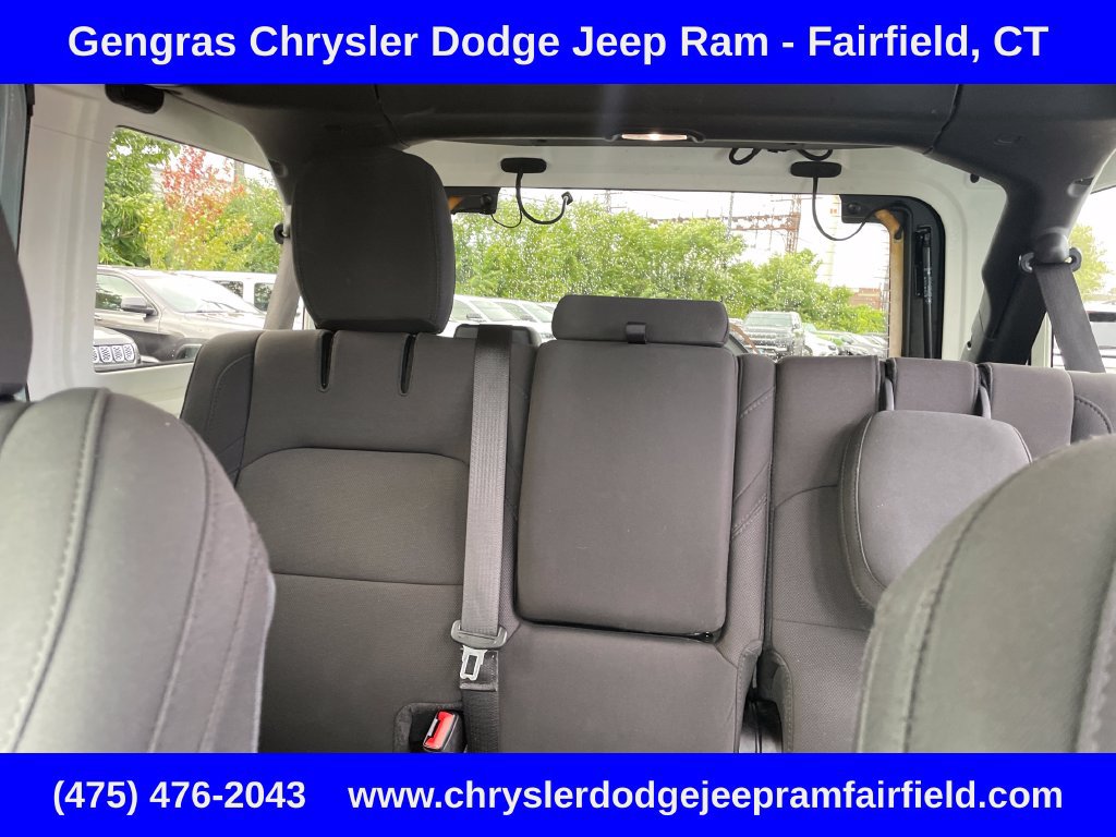 Certified 2023 Jeep Wrangler Unlimited w/ Sun & Screen Package AWD/4WD image 58