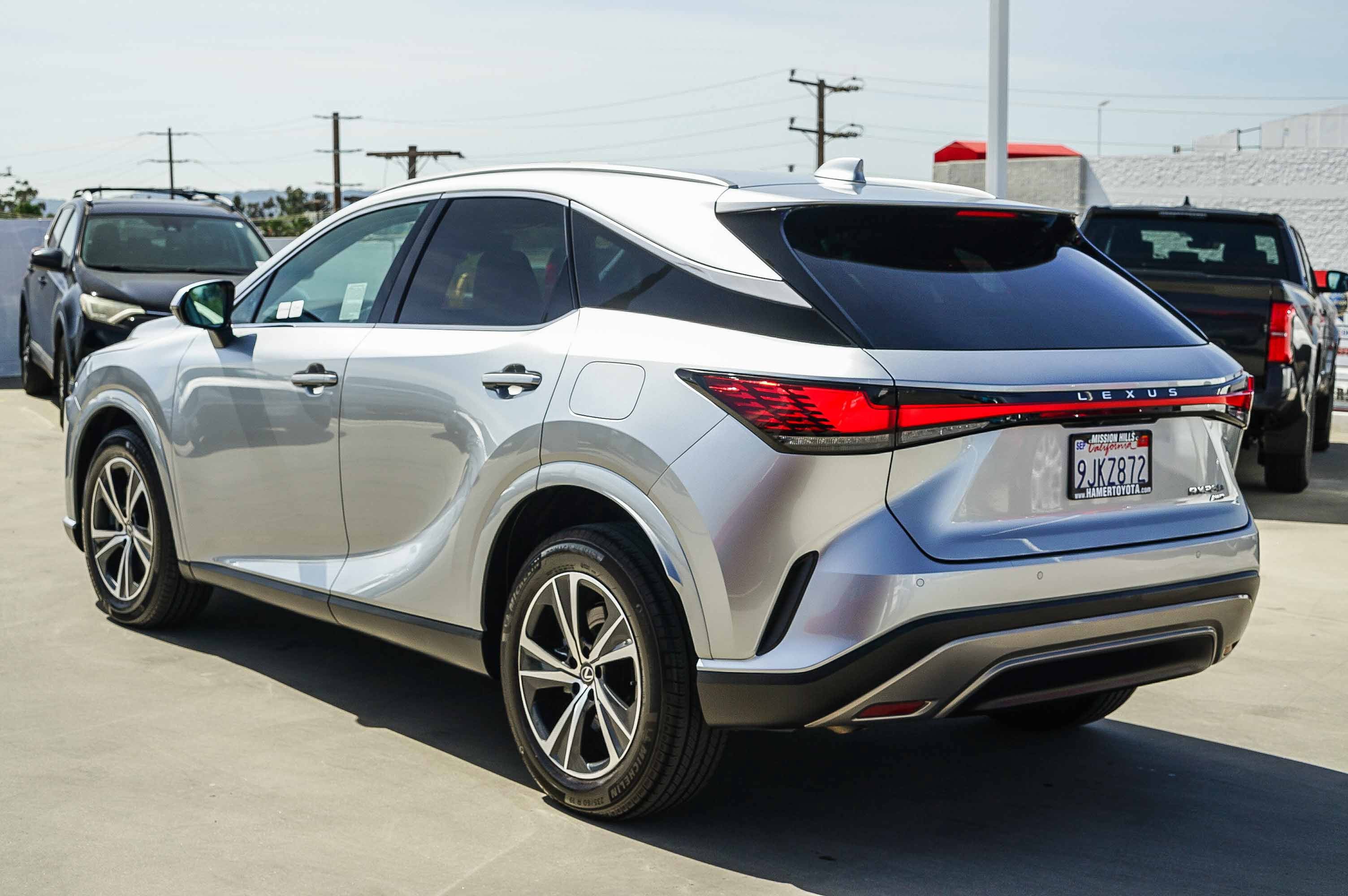 Used 2023 Lexus RX 350 Premium w/ Cold Area Package image 5