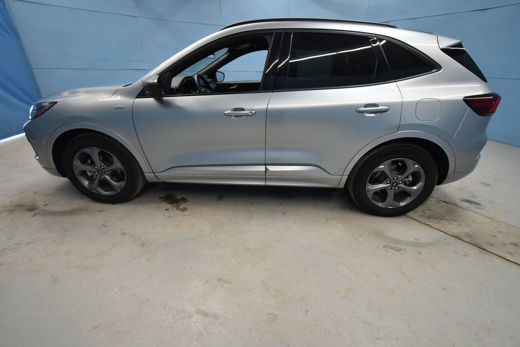 Used 2024 Ford Escape ST-Line w/ Tech Pack #1 image 32