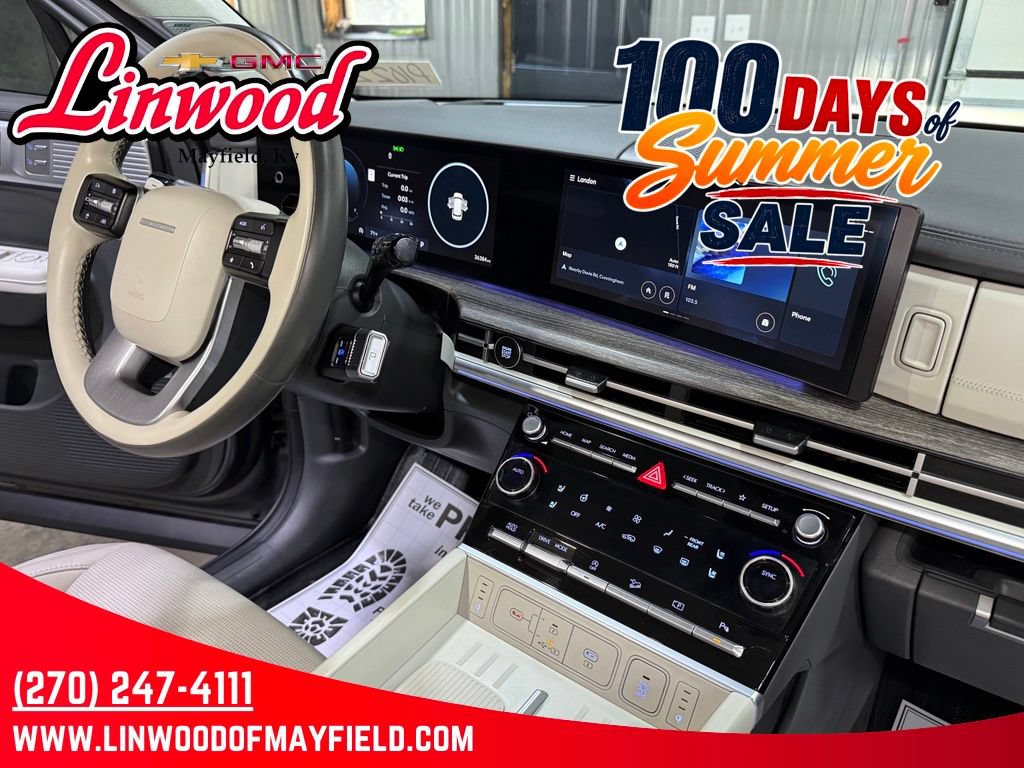 Used 2024 Hyundai Santa Fe Calligraphy FWD image 27