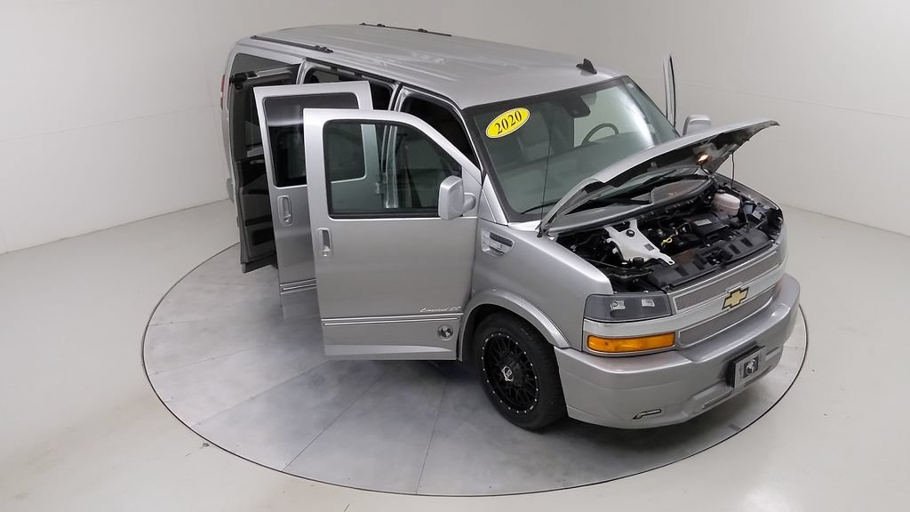 Used 2020 Chevrolet Express 2500 w/ Enhanced Convenience Package RWD image 49